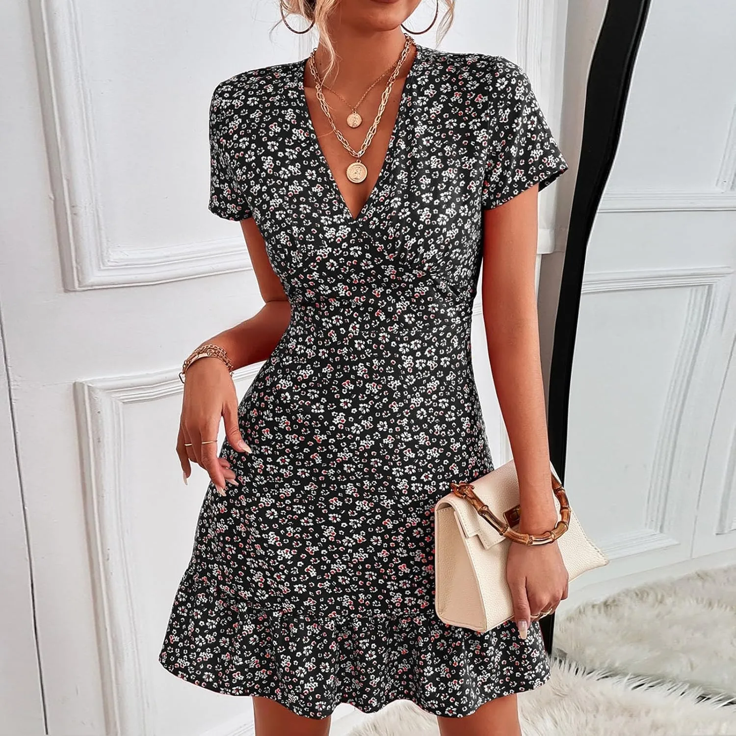 Beach Dresses for Women,2024 Summer Trendy Elegant Wrap V Neck Floral Boho Dress,Flowy Ruched Hawaiian Maxi Dress