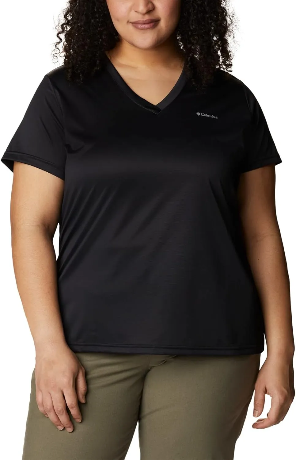 Columbia Women's Hike Short Sleeve V Neck