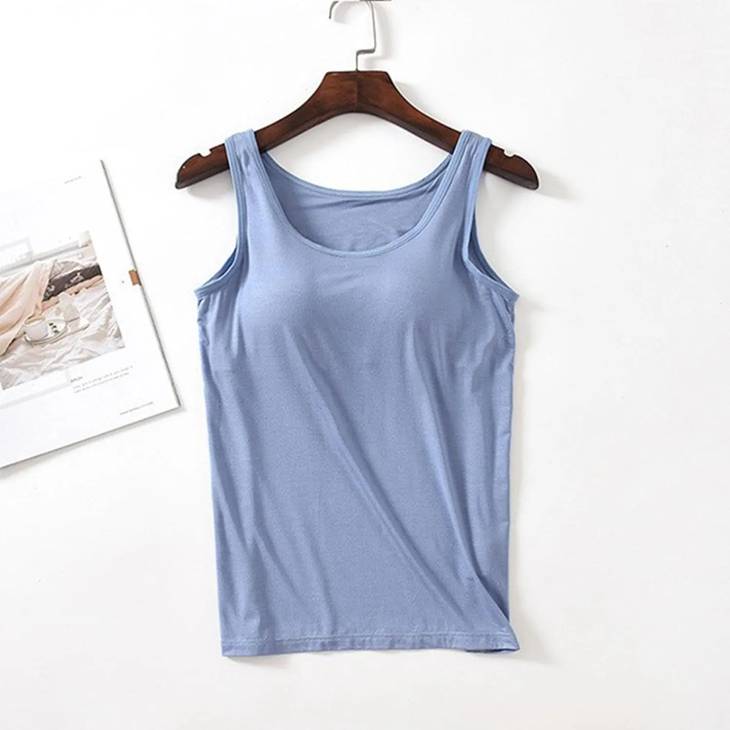 Tank Top with Built in Bra for Women Sleeveless V Neck Workout Padded Tops 2025 Summer Y2K Casual Plus Size Camisole Clothes