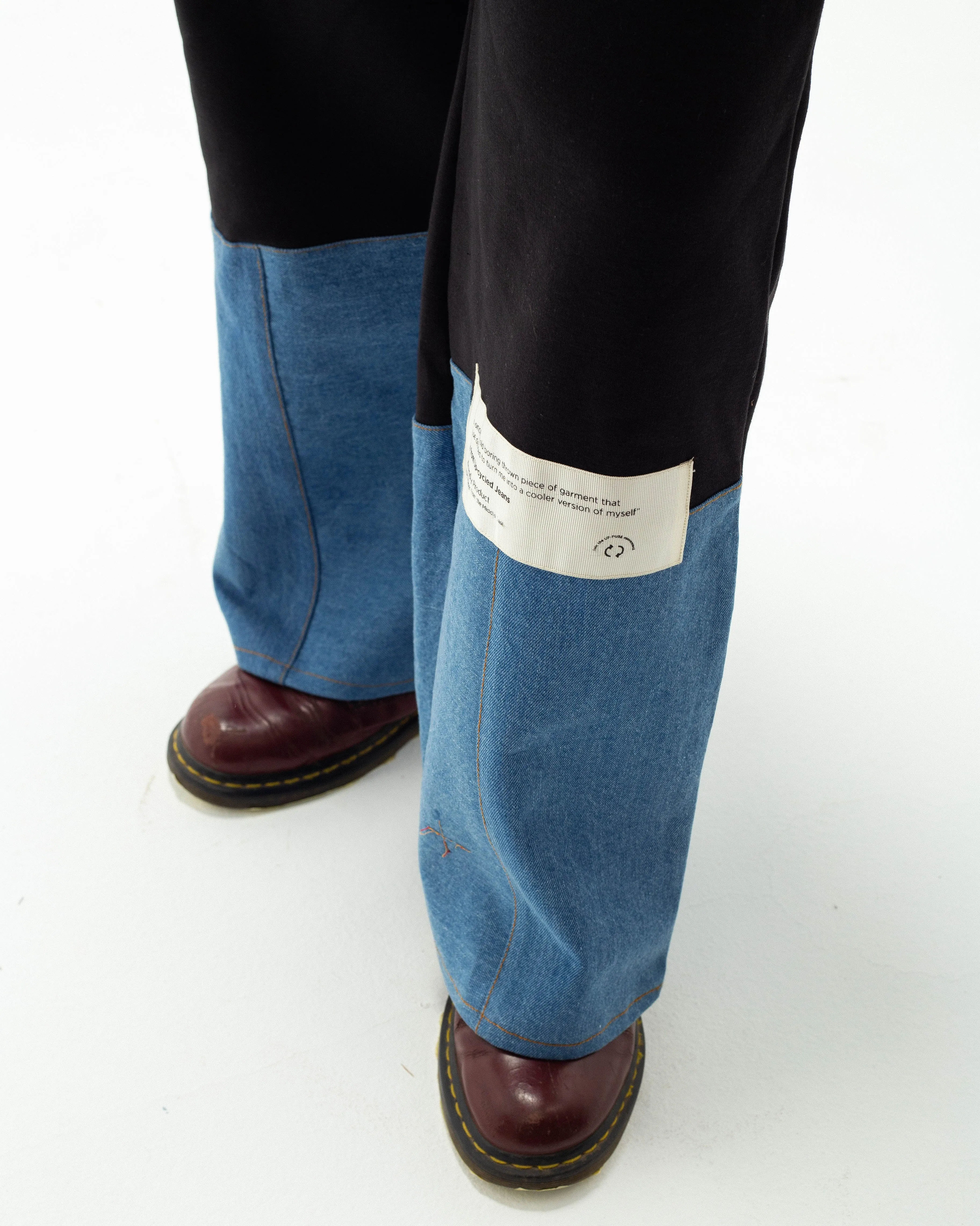 The Jean-ius Pants in Black