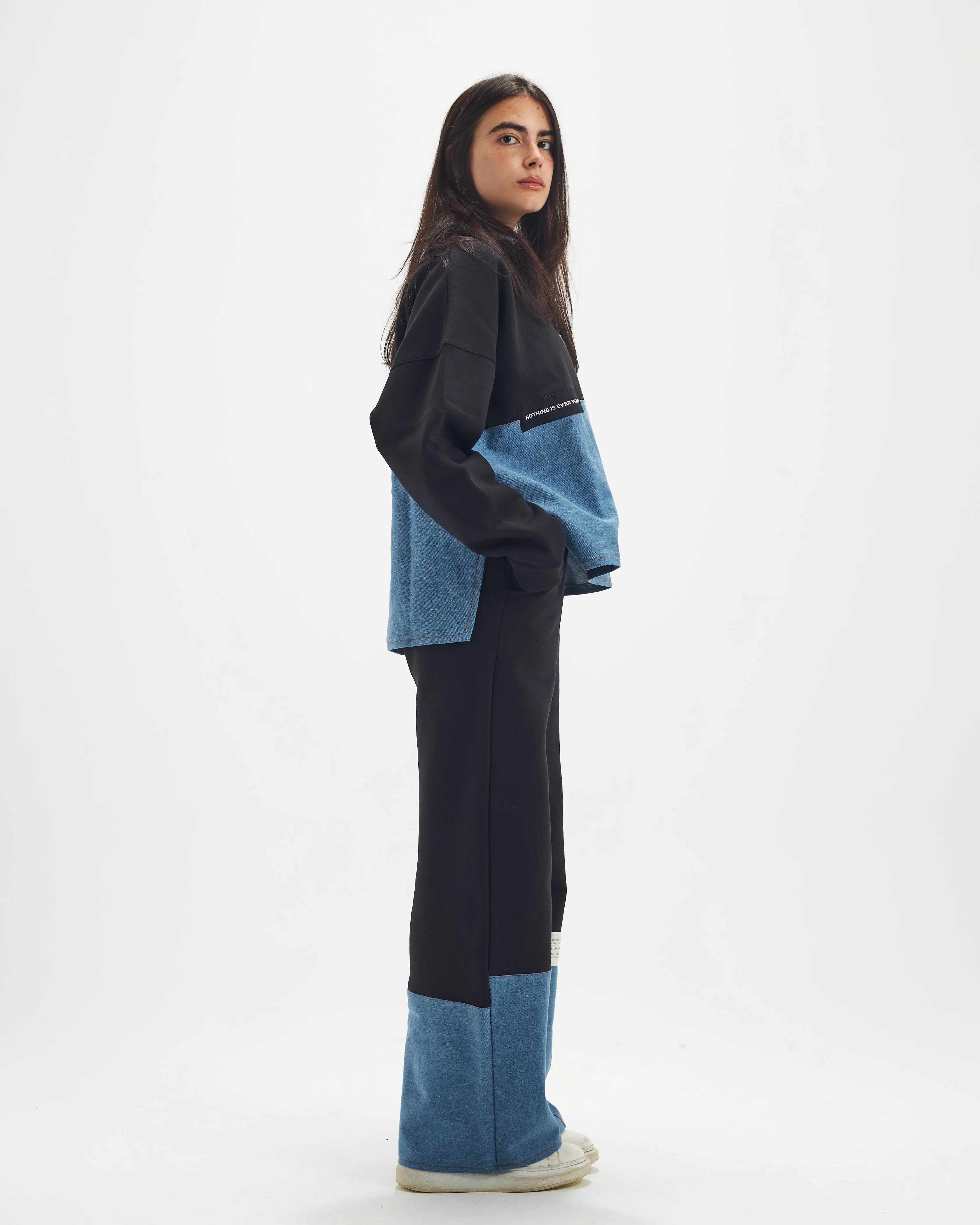 The Jean-ius Pants in Black