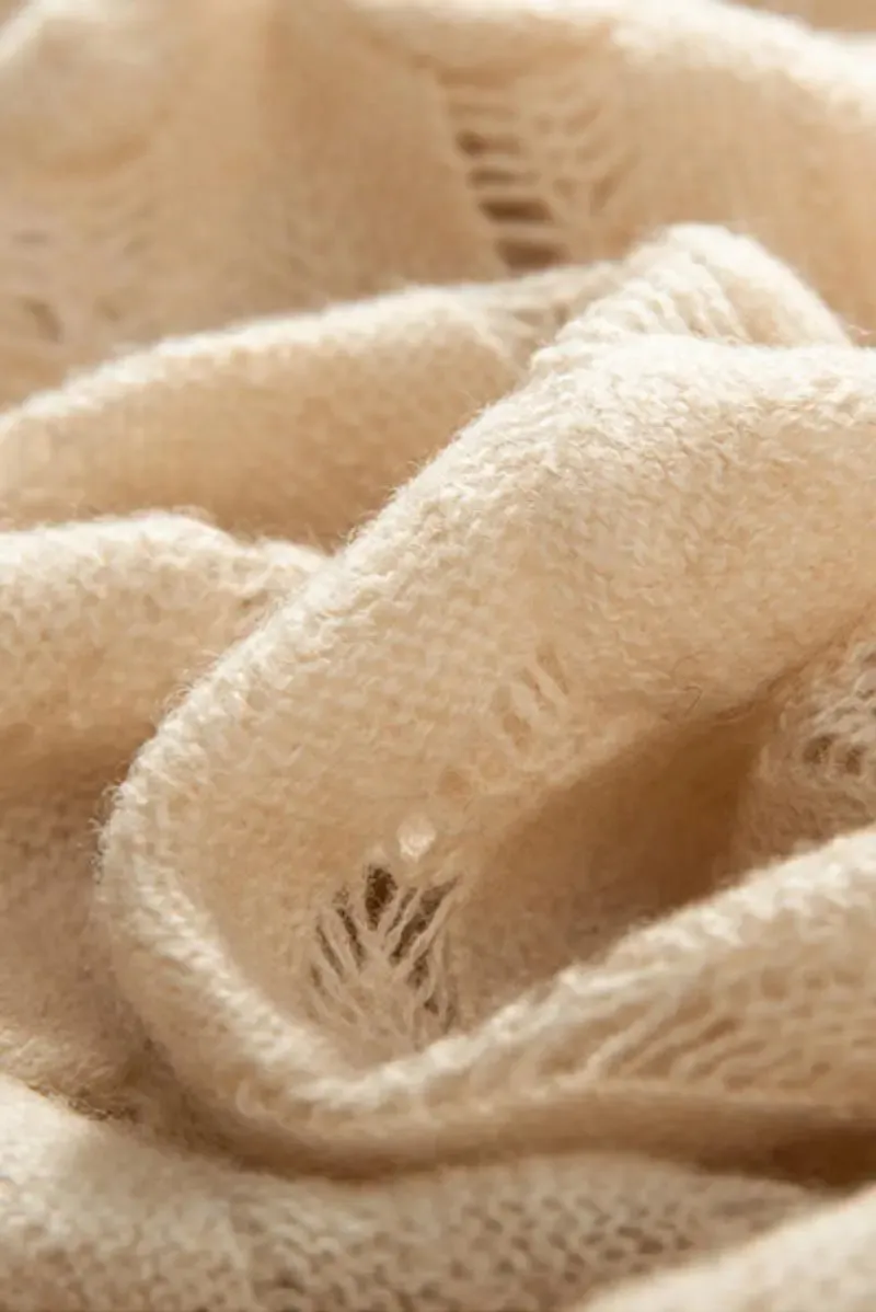 Ultra-Light 100 Cashmere Leaf-Knit Sweater