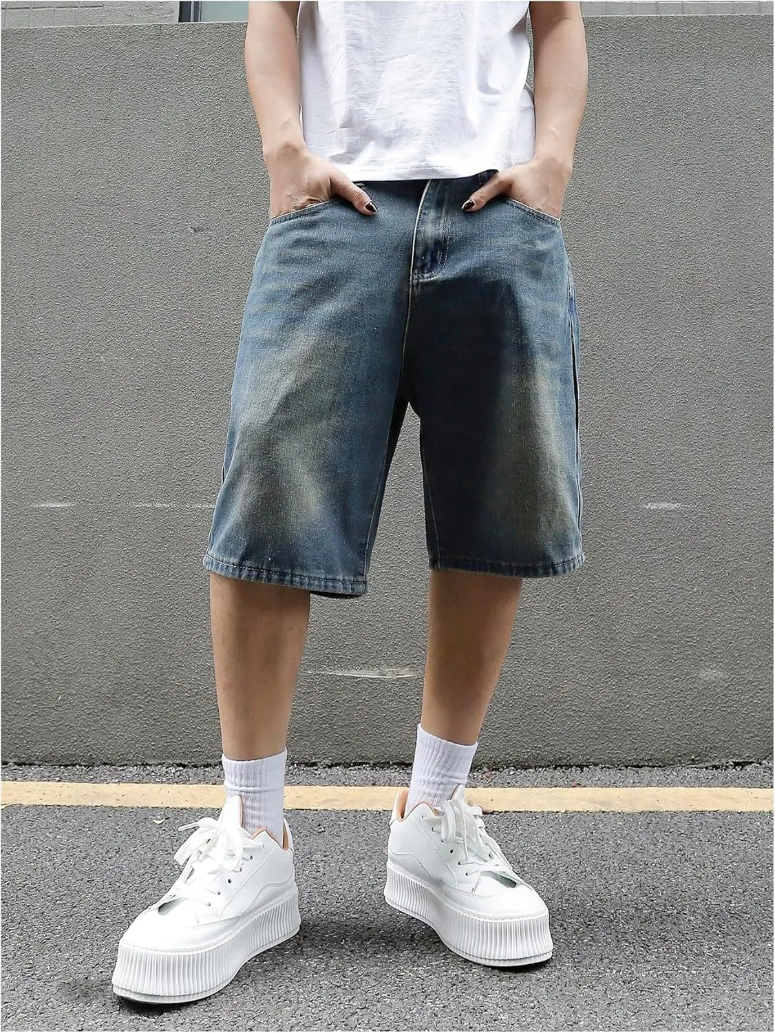 Verdusa Men's Baggy Bermuda Denim Shorts Streetwear Jean Short with Pockets