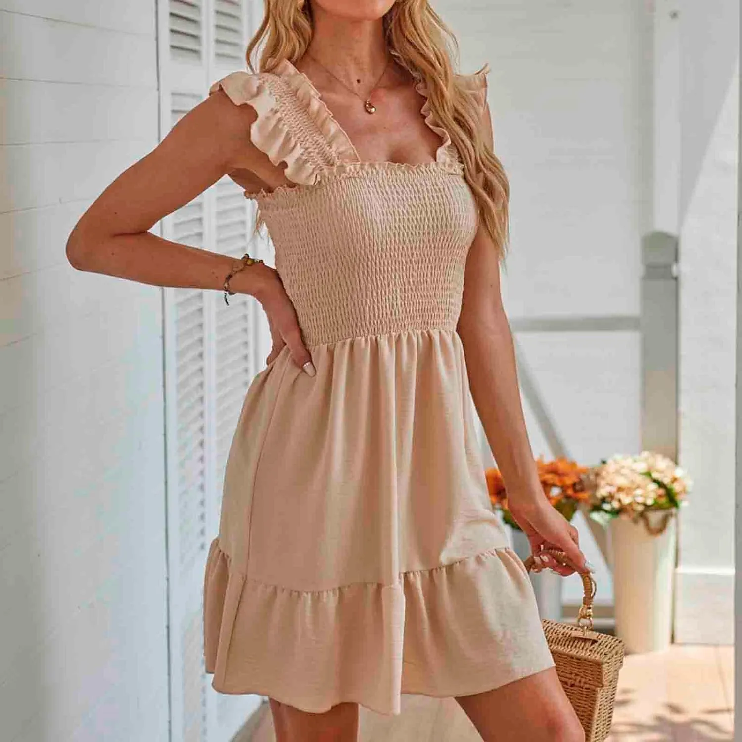 Women's 2024 Summer Boho Spaghetti Strap Mini Dress Square Neck Solid Color Ruffle Tiered A Line Beach Short Dress