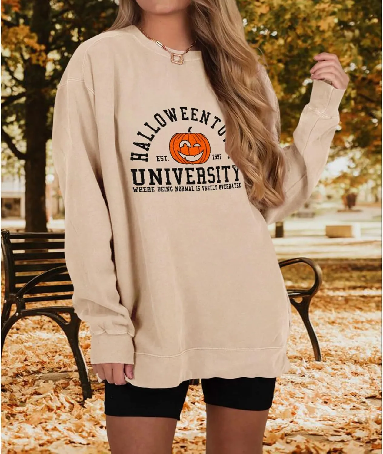 Women's Halloweentown Sweatshirt Halloween Town University Crewneck Top Spooky Season Oversized Pullover Clothes